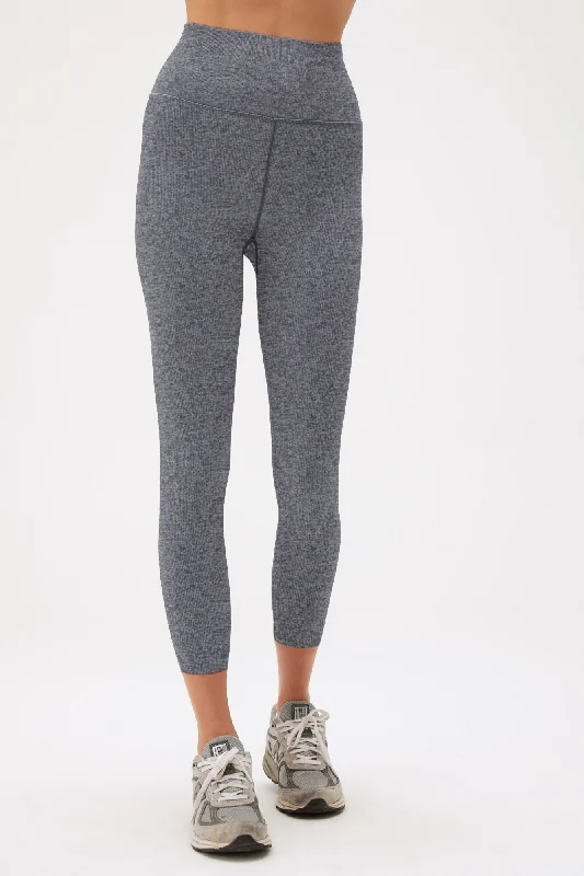 Spiritual Gangster Love Sculpt Seamless 7/8 Legging - Heather Grey Fashionable Seamless Leggings