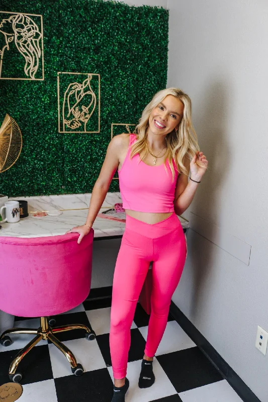 Get In Line Crossover Leggings - 2 Colors Trendy Side-Pocket Leggings