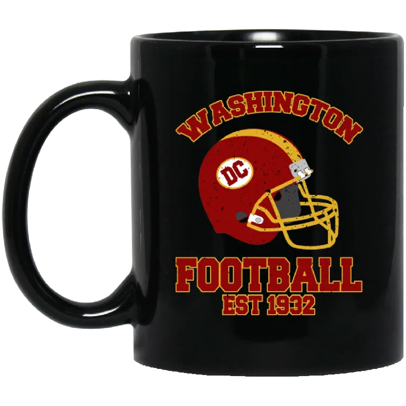 Vintage Football Lover Shirt Washington Est 1932 Redskin  Football Team Player Lover Gifts Mug Front Pockets Side Pockets Patch Pockets