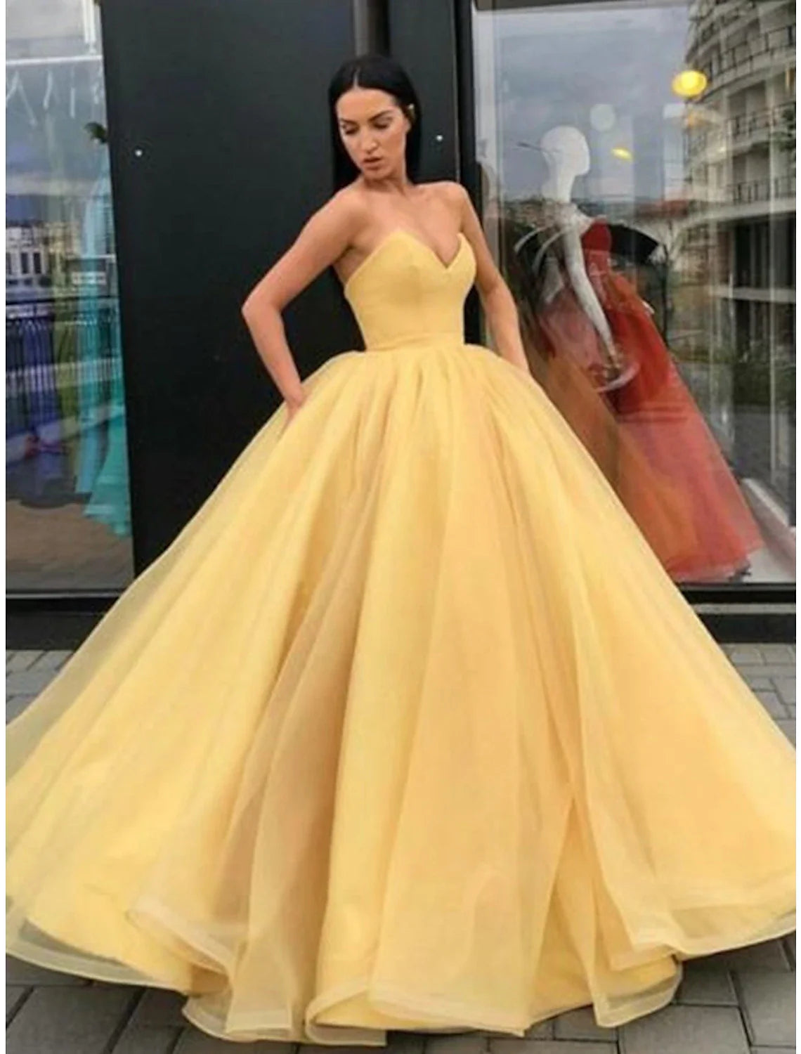 Ball Gown Party Dress Beautiful Back Elegant Quinceanera Formal Evening Dress Strapless Sleeveless Floor Length Tulle with Sleek Pleats Tier Tunics Designer luxury