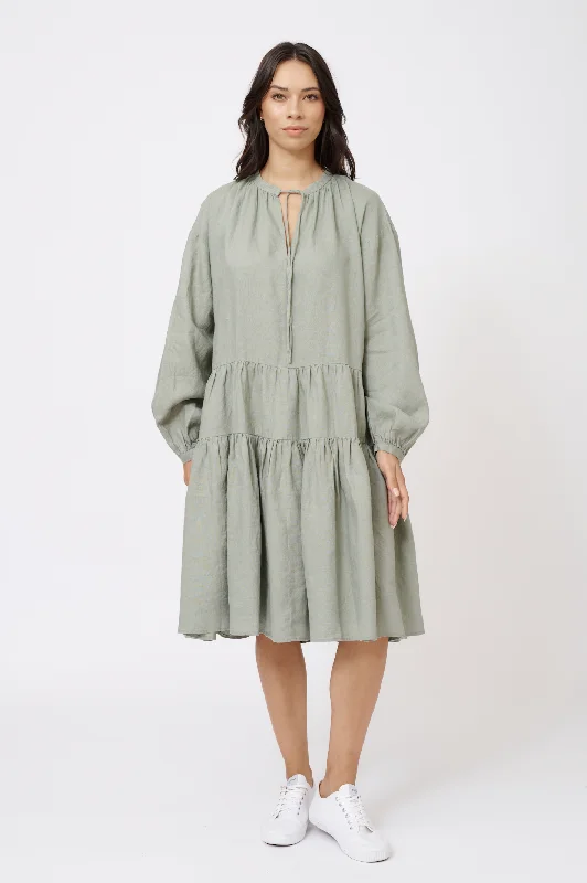 Amelia Linen Dress in Sage