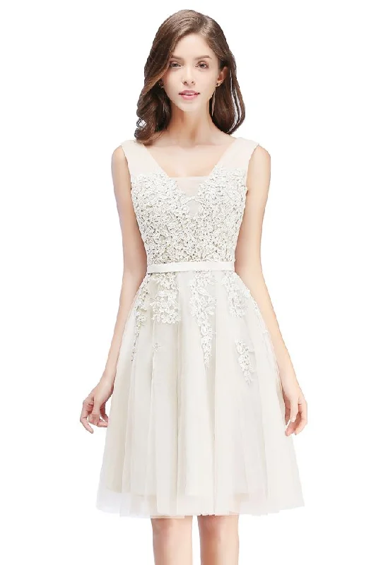 A-line Knee-length Tulle Prom Dress with Appliques