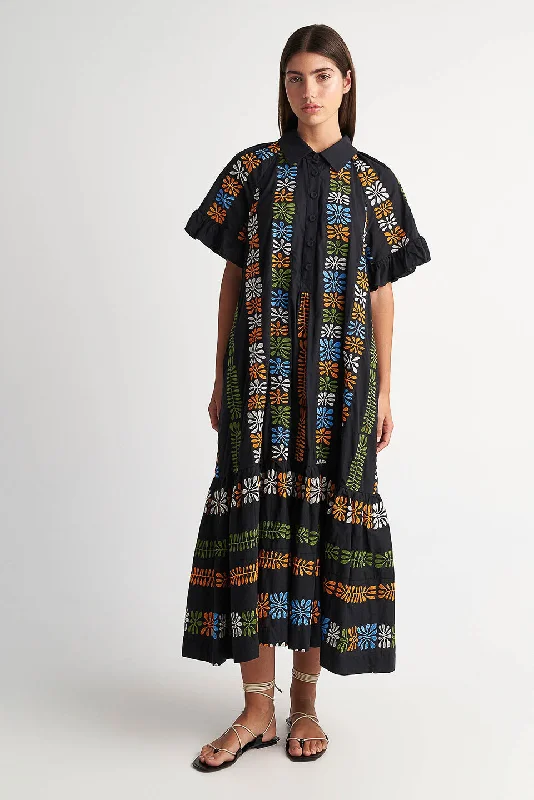Embroidered Dress in One Colour