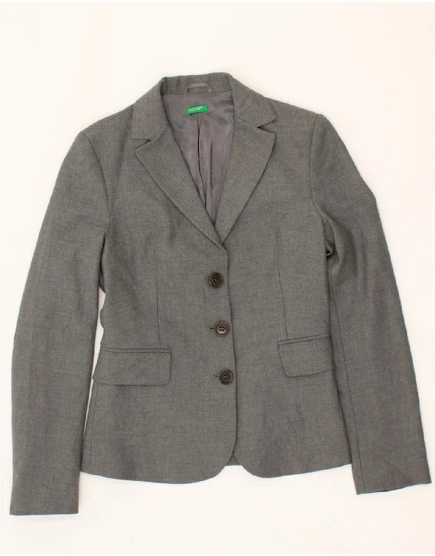 BENETTON Womens 3 Button Blazer Jacket IT 38 XS Grey Polyester Fleece Jacket Down Jacket Parka BENETTON Womens 3 Button Blazer Jacket IT 38 XS Grey Polyester Fleece Jacket Down Jacket Parka
