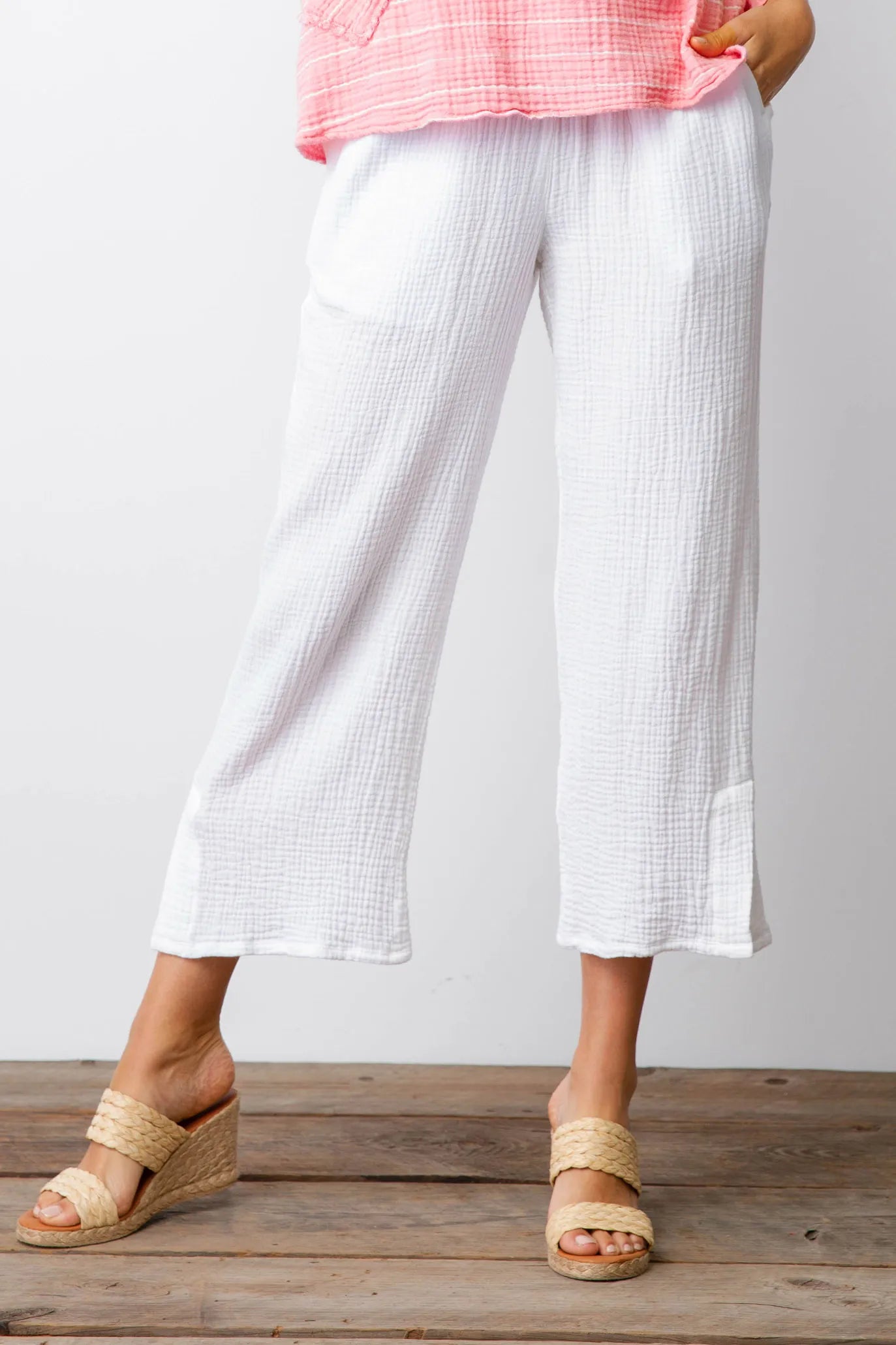 Women's Habitat | Comfortable Soft Seaside Crop Pant | White Trendy Printed Leggings