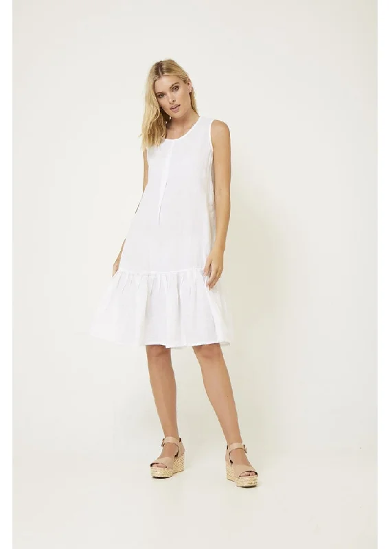 Trapeze Dress in White