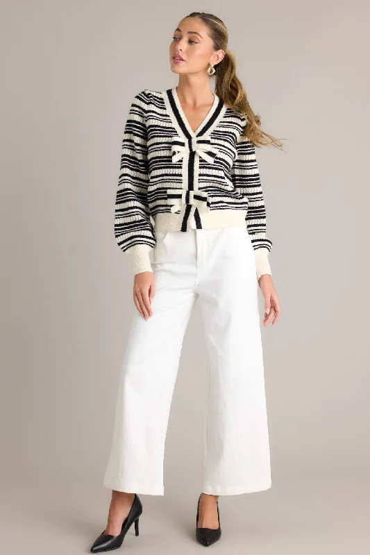 Fond Reflections Black & Ivory Stripe Long Sleeve Sweater Top Cable Knit Ribbed Knit Lace Knit