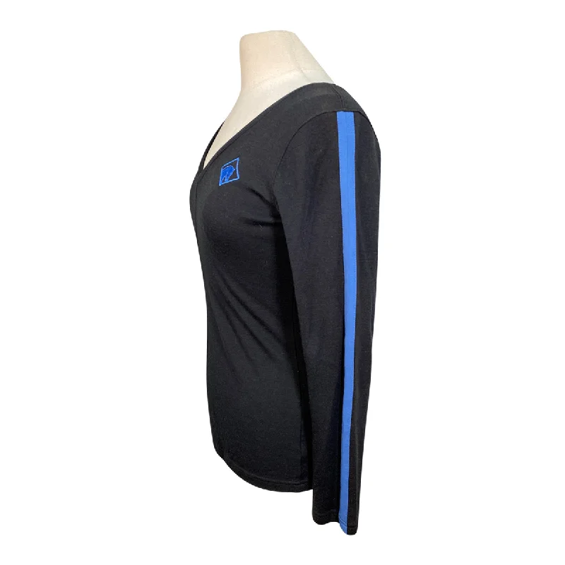Arista Merino V-Neck Sweater in Black/Blue - Women's Medium Hooded Caped Shawl Collar Arista Merino V-Neck Sweater in Black/Blue - Women's Medium Hooded Caped Shawl Collar