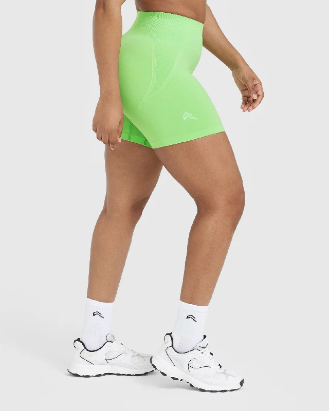 Effortless Seamless Shorts | Apple Green