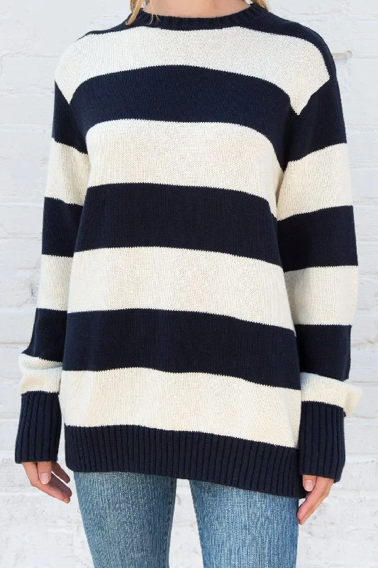 Ivory Navy Blue Stripes / Oversized Fit