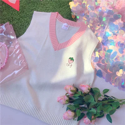 Kawaii Peach Strawberry Embroidery Sweater yv40526