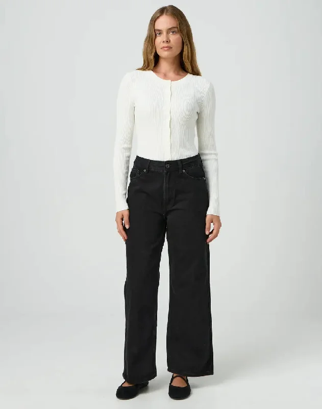 GLASSONS - High rise crop straight jeans! 8